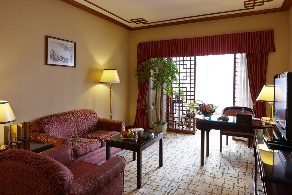Yinhe Dynasty Hotel Чънду Екстериор снимка
