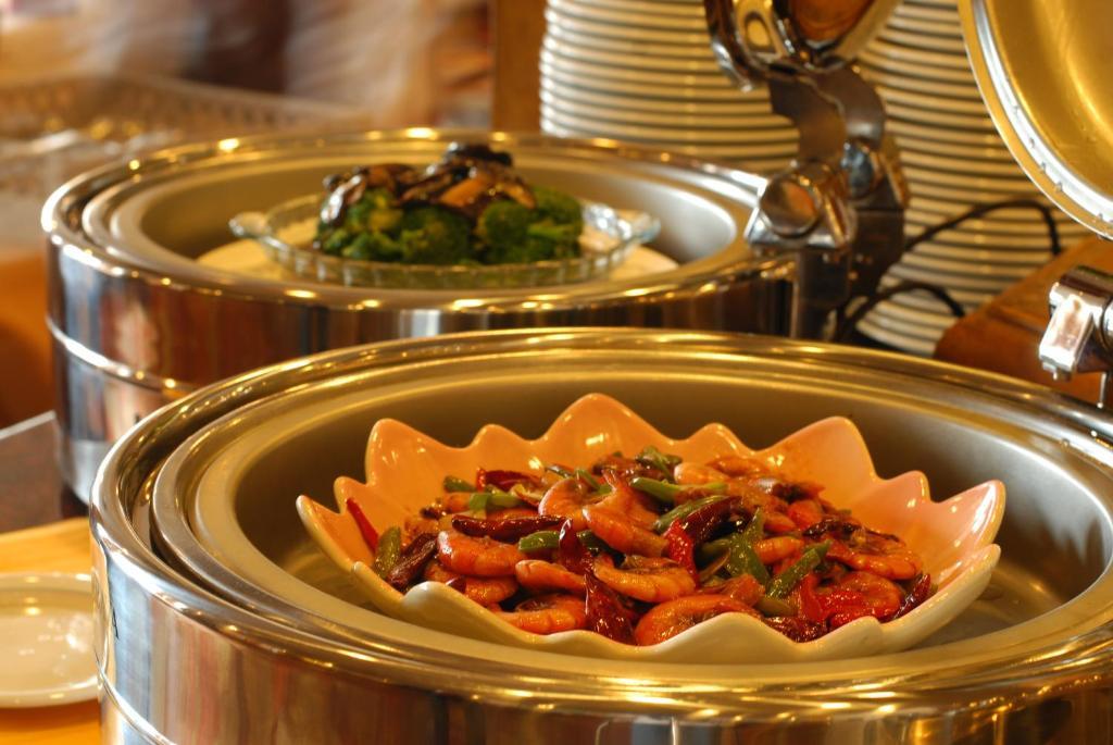 Yinhe Dynasty Hotel Чънду Екстериор снимка